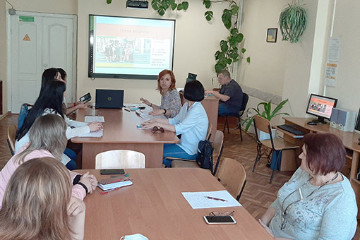 seminar kuratoriv 01